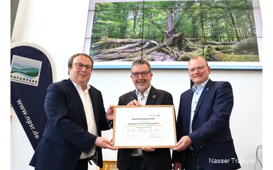 Urkundenübergabe Gebietserweiterung