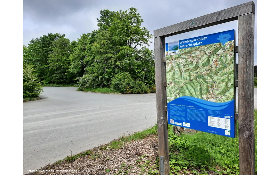 Startpunkt für viele Wanderungen - der Albrechtsplatz