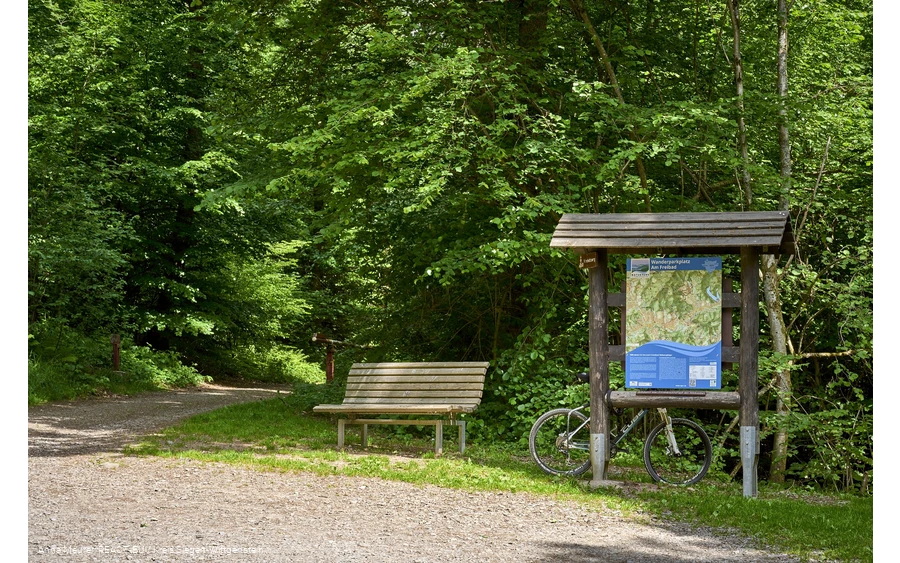 Wanderparkplatz am Freibad Zitzenbach, Kreuztal-Ferndorf