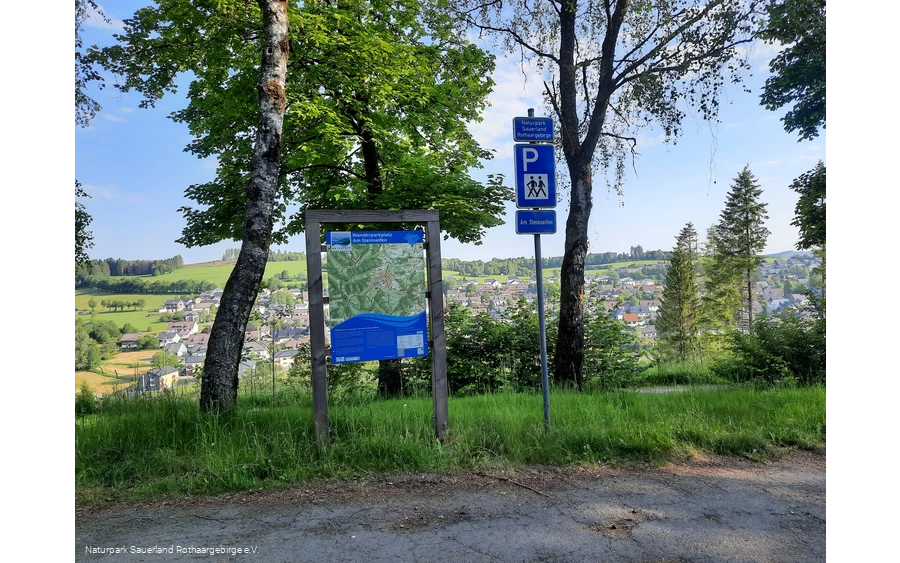 Aussichtsreicher Wanderparkplatz in Erndtebrück