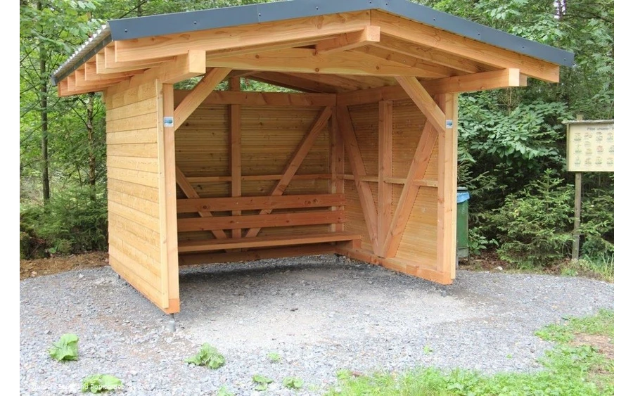 Bietet Schutz zu jeder Jahreszeit: die Schutzhütte