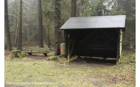 Sie Schutzhütte Waldeshöh