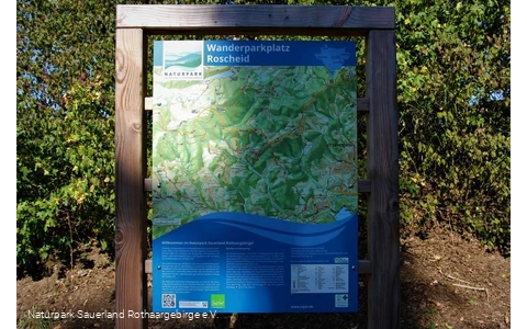 Viel Wissenswertes bietet die Infotafel für den Wa