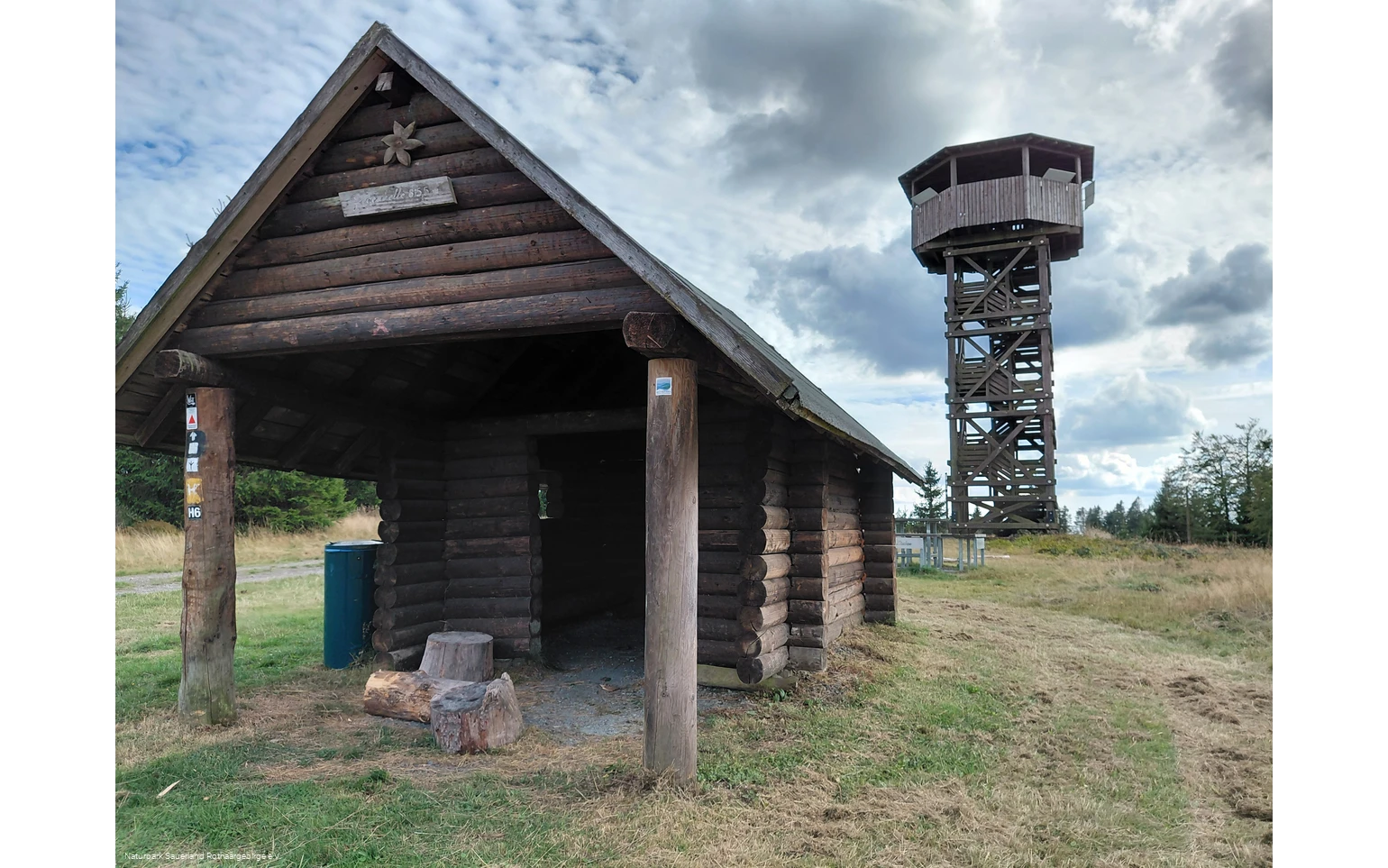 Schutzhütte_Turm_Ziegenhelle.jpg