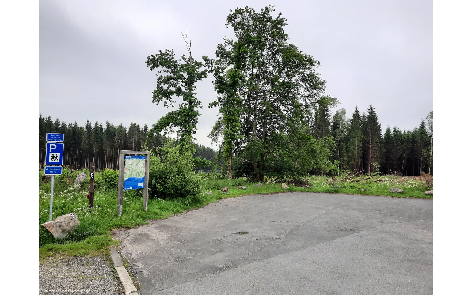 Parkplatz oberhalb von Amtshausen
