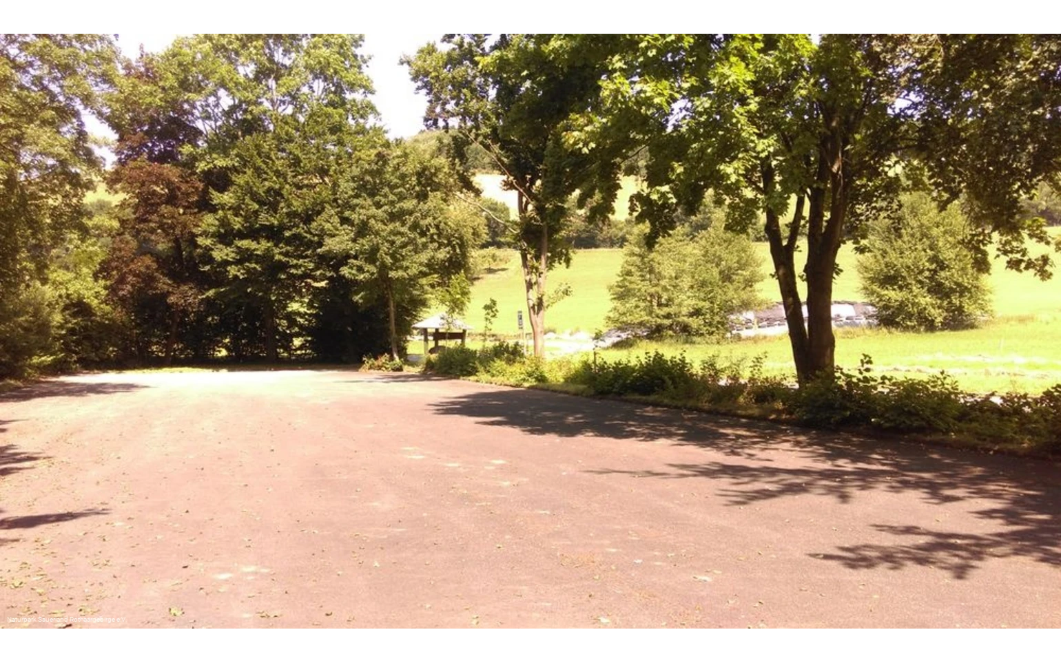 Impressionen des Wanderparkplatzes Ostfeld