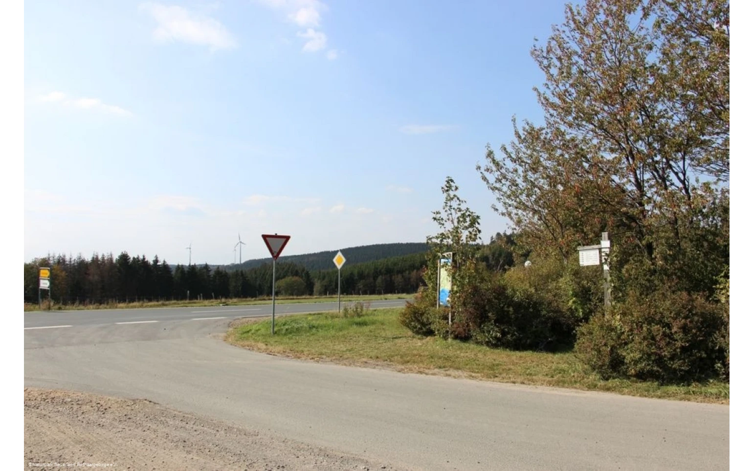 Der Wanderparkplatz Fahlenscheid.jpg