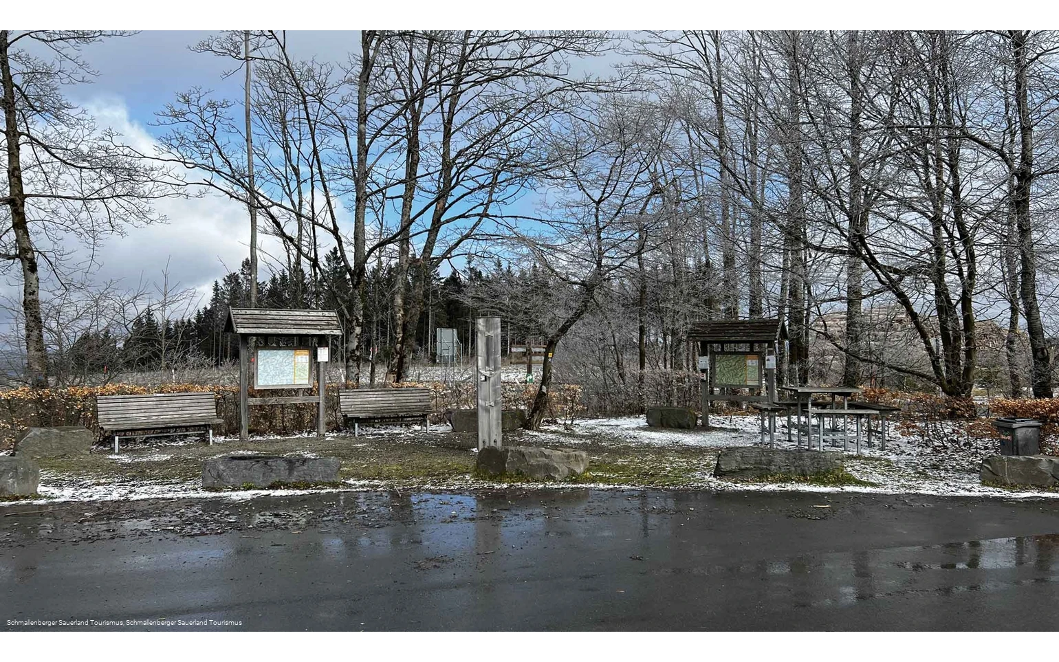 Wanderportal und Wanderparkplatz Albrechtsplatz