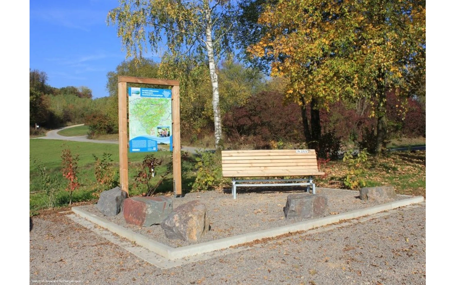 Impressionen des Wanderparkplatzes Hölzchen