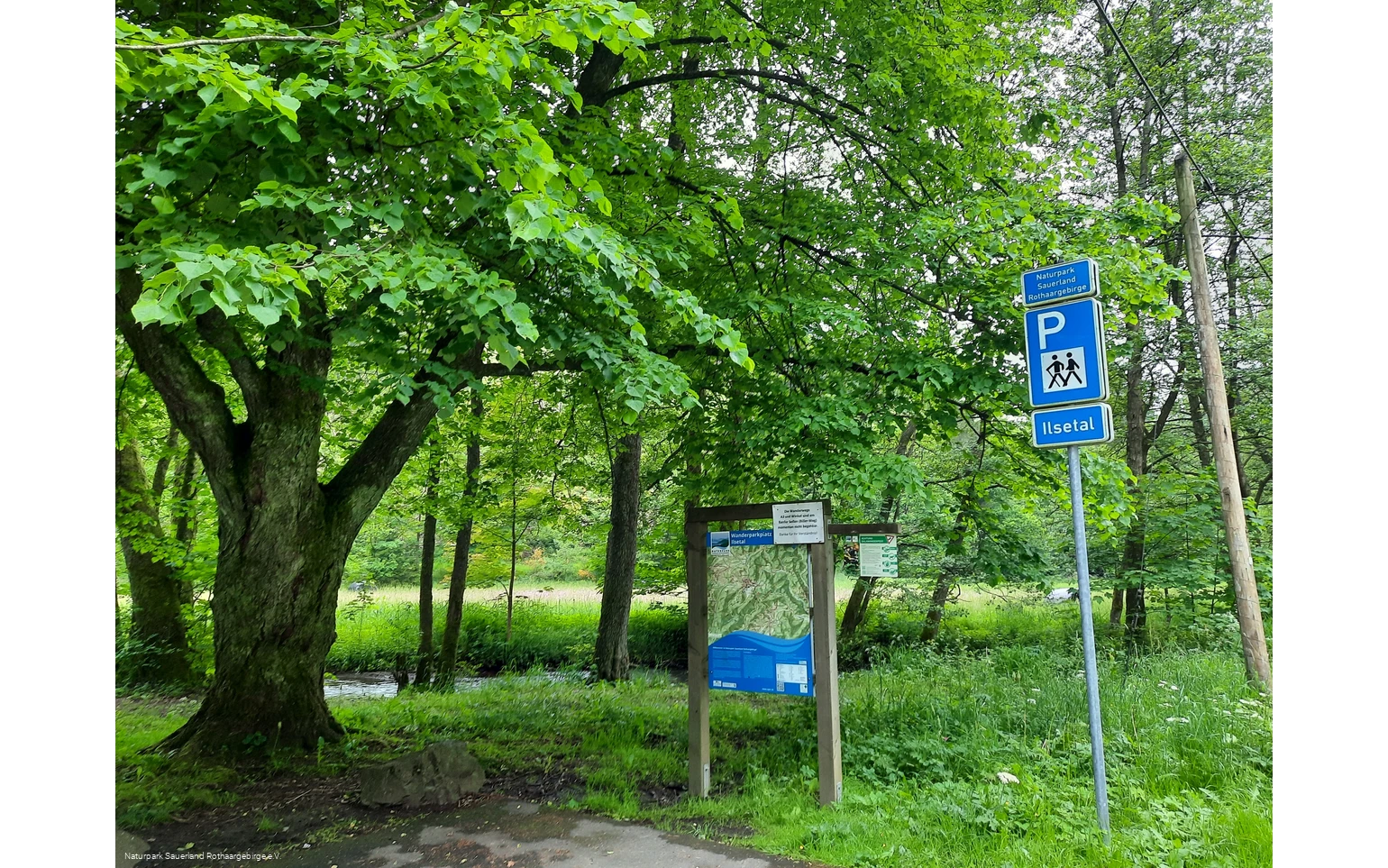 Parkplatz direkt an der Ilse