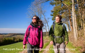 Wanderpaar in Windhausen
