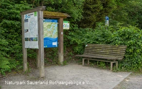 Wanderparkplatz Kalberschnacke.jpg