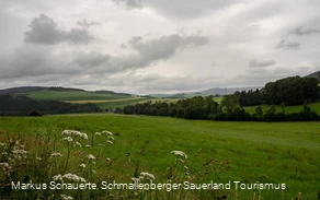 Blick vom Parkplatz Mechterkuse