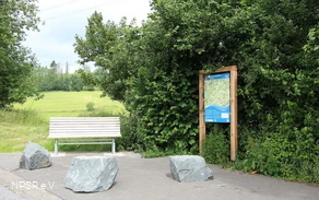Rastplatz am Wanderparkplatz Linde
