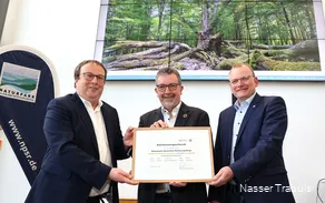 Urkundenübergabe Gebietserweiterung