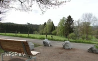 Rastplatz mit Blick zum Dorf Heed