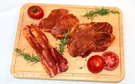 Beispiel für Grillfleischangebot im Hofladen Stork