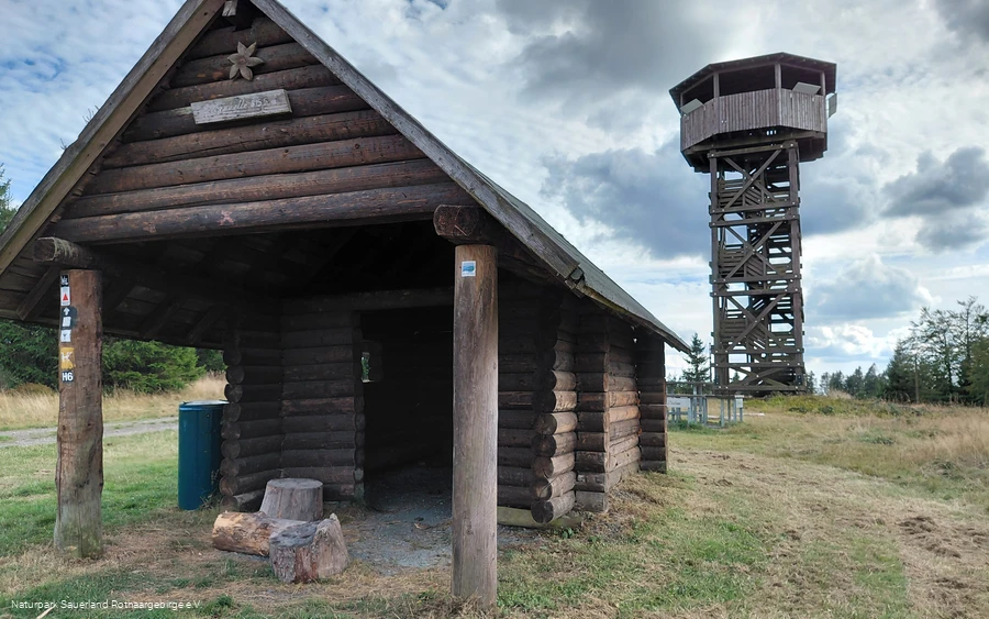 Schutzhütte_Turm_Ziegenhelle.jpg
