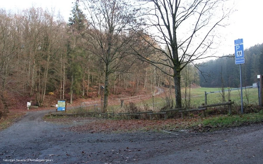 Impressionen des Wanderparkplatzes Impressionen des Wanderparkplatzes