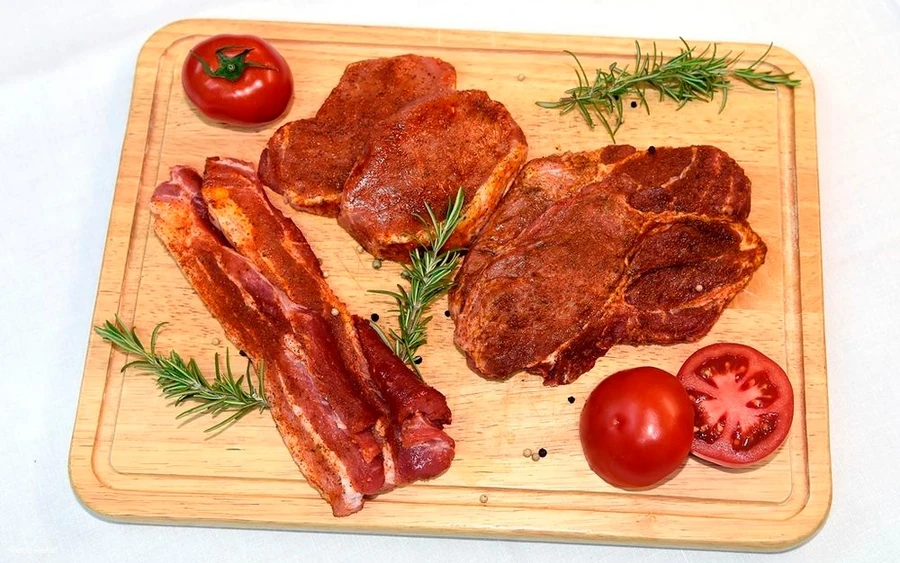 Beispiel für Grillfleischangebot im Hofladen Stork