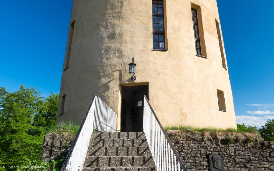 Ginsburg Ansicht von der Treppe