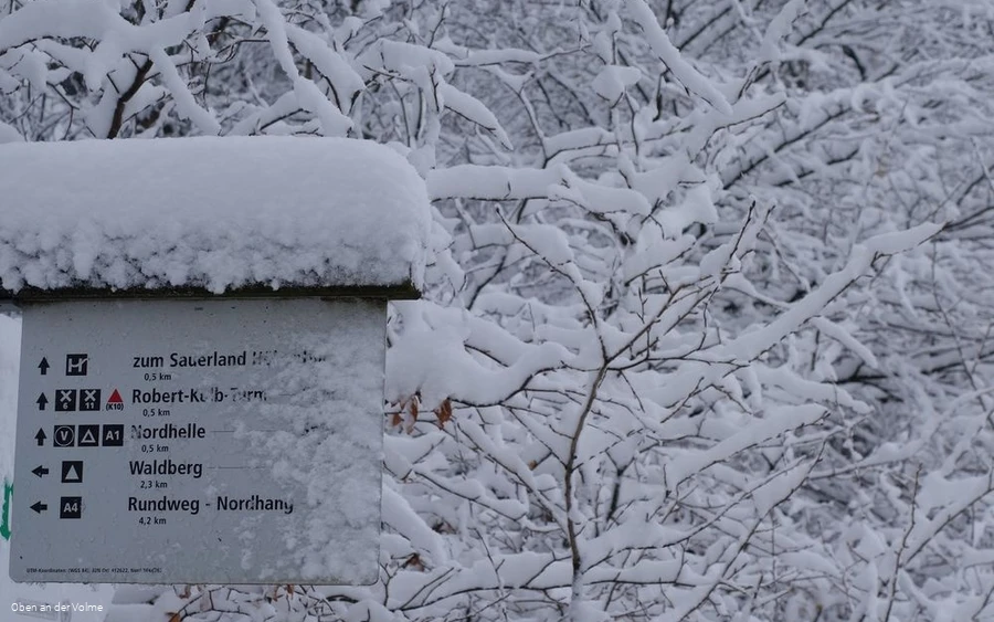 Auch im Winter lädt das Wanderwegenetz zu einem Au