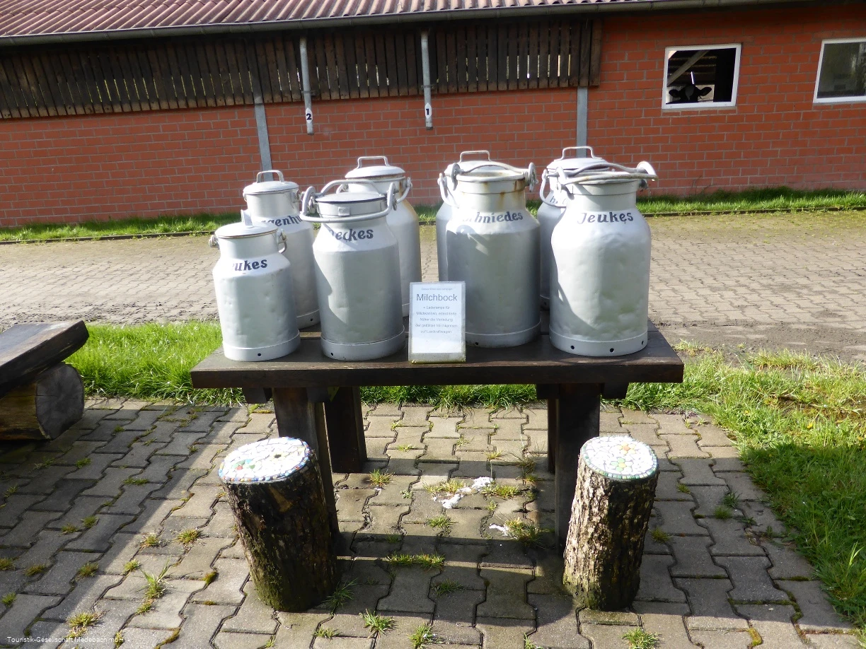 Unterwegs auf den Milchstationen in Medebach-Referinghausen
