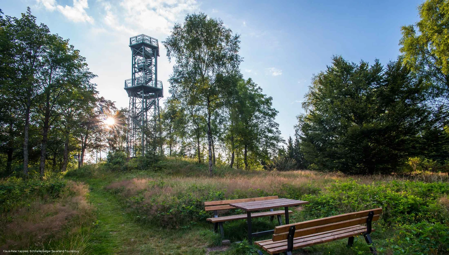 Turm auf dem Wilzenberg Turm auf dem Wilzenberg