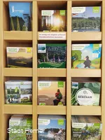 Vielfältige Printprodukte stehen für den Gast zur